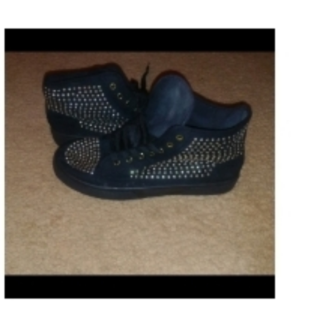 Fashion black gold studded high tops